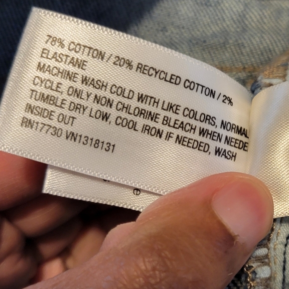 Universal Thread Womens High Rise Flare Light Wash Denim Cotton Jeans. Size 8 - Picture 8 of 8